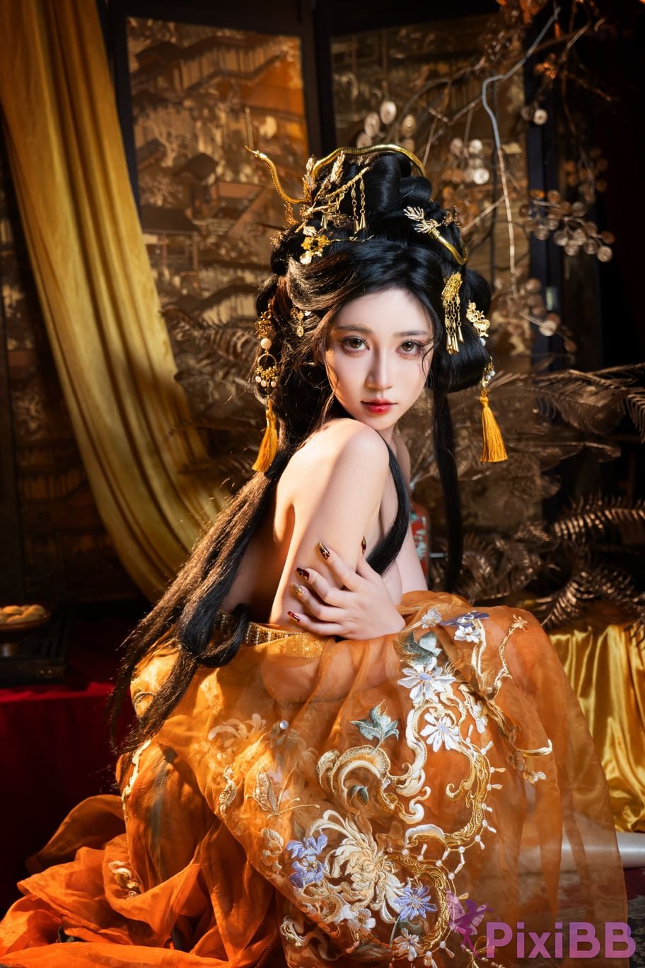 Coser Nnian PixiBB.COM 010