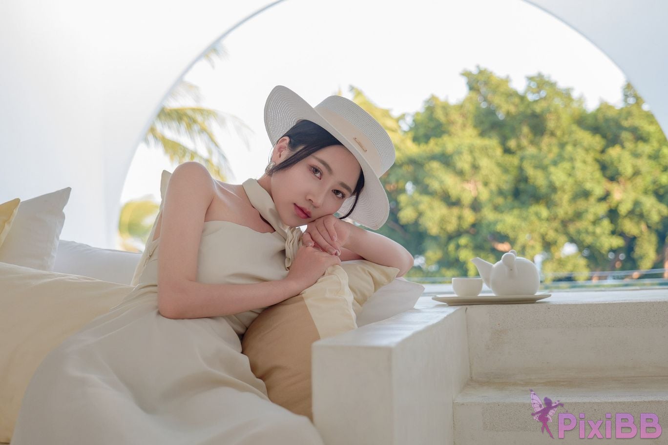 Coser Nnian PixiBB.COM 001