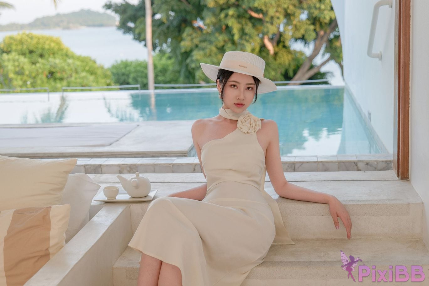 Coser Nnian PixiBB.COM 008