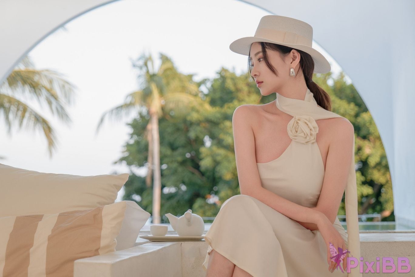 Coser Nnian PixiBB.COM 010