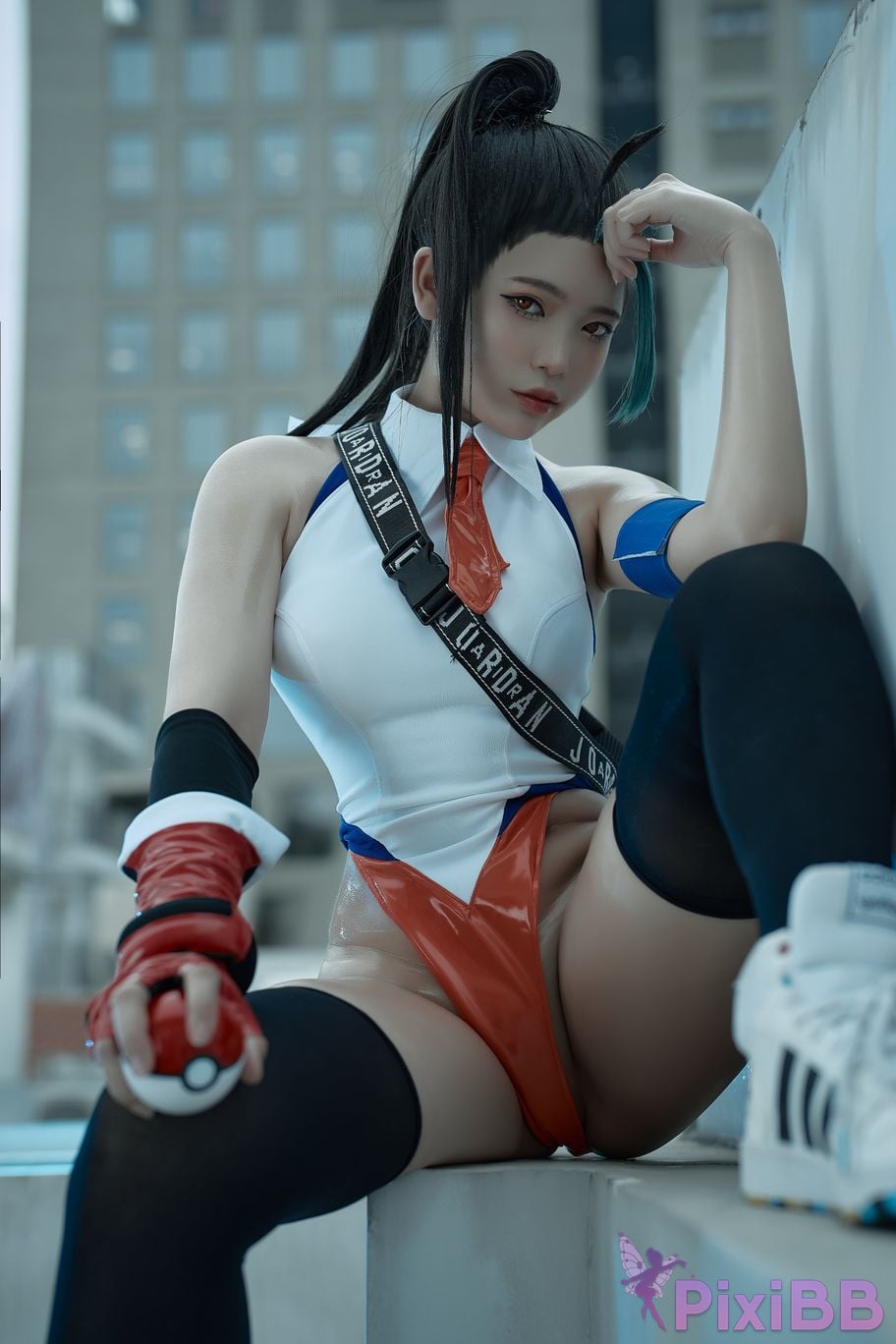 Coser ZinieQ Nemona PixiBB.COM 001