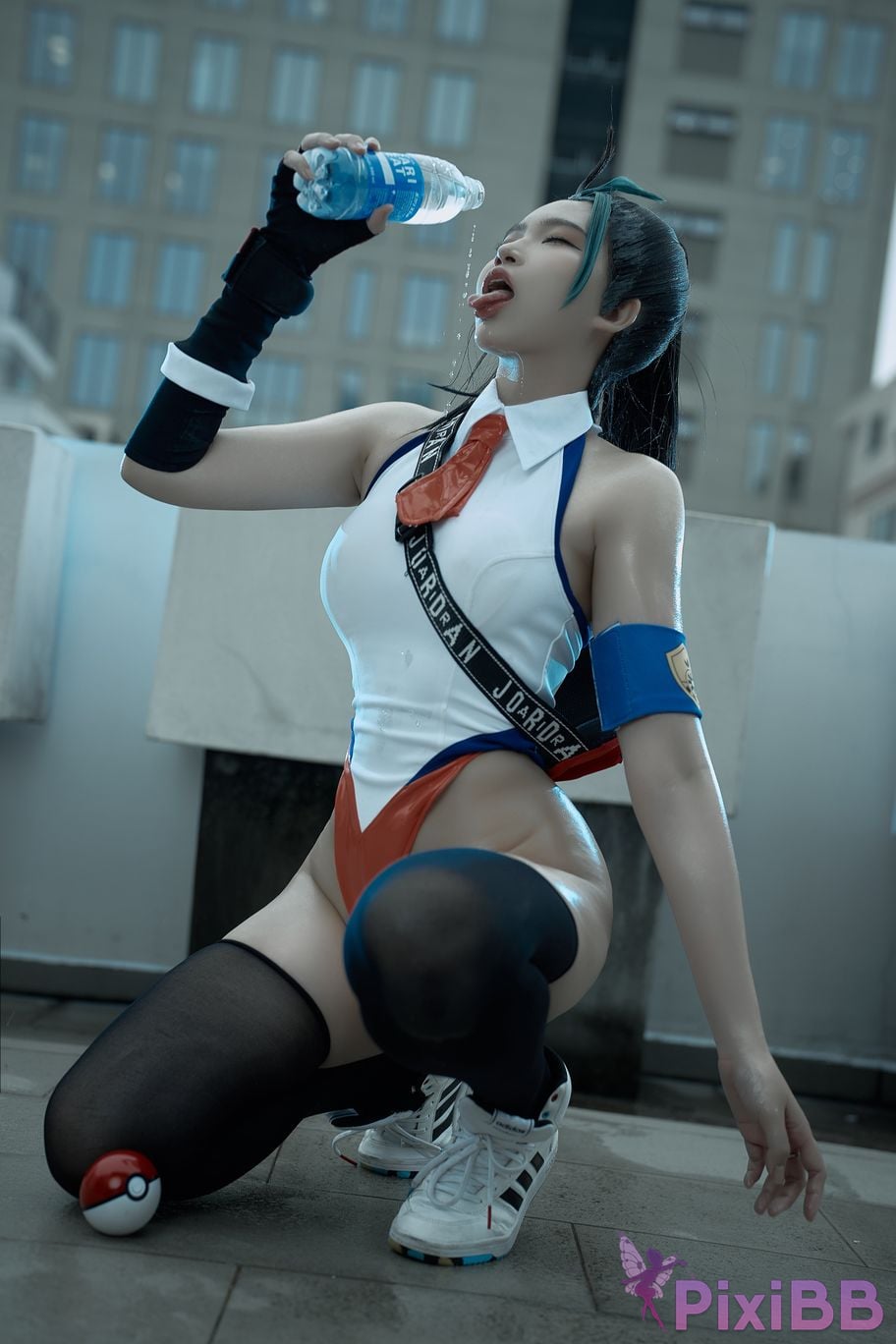 Coser ZinieQ Nemona PixiBB.COM 009