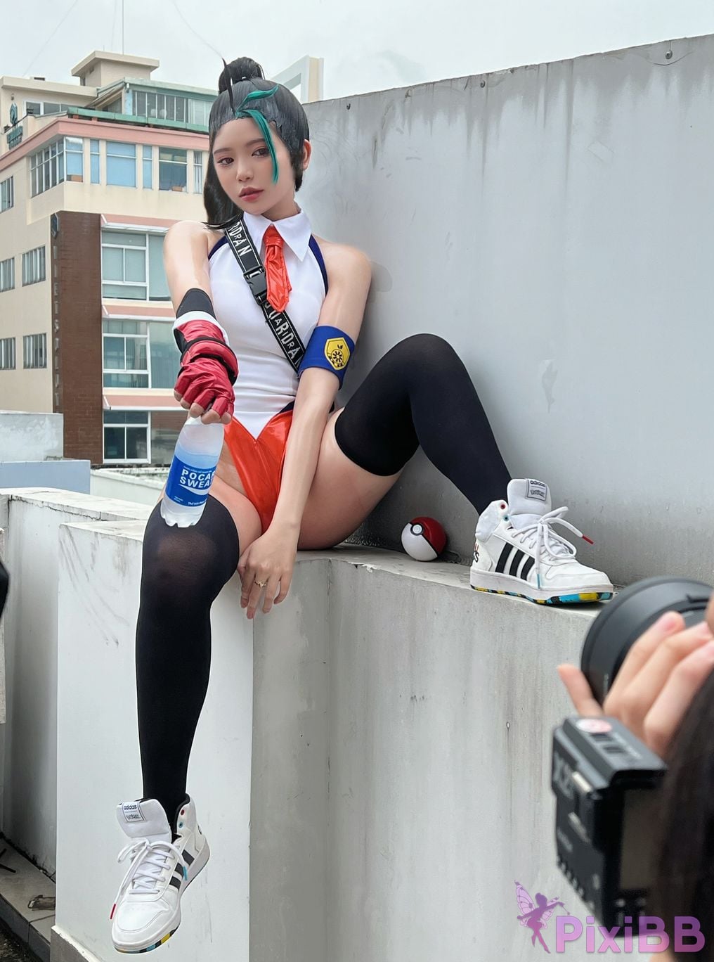 Coser ZinieQ Nemona PixiBB.COM 028