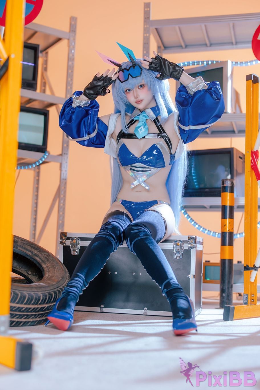 Cosplayer Island fish azur lane garden racing suit PixiBB.COM 028