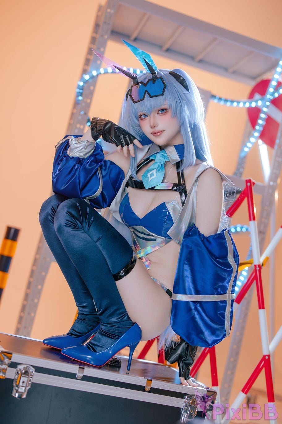 Cosplayer Island fish azur lane garden racing suit PixiBB.COM 036