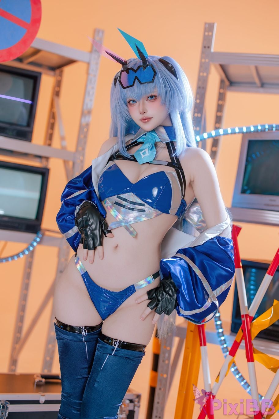 Cosplayer Island fish azur lane garden racing suit PixiBB.COM 047