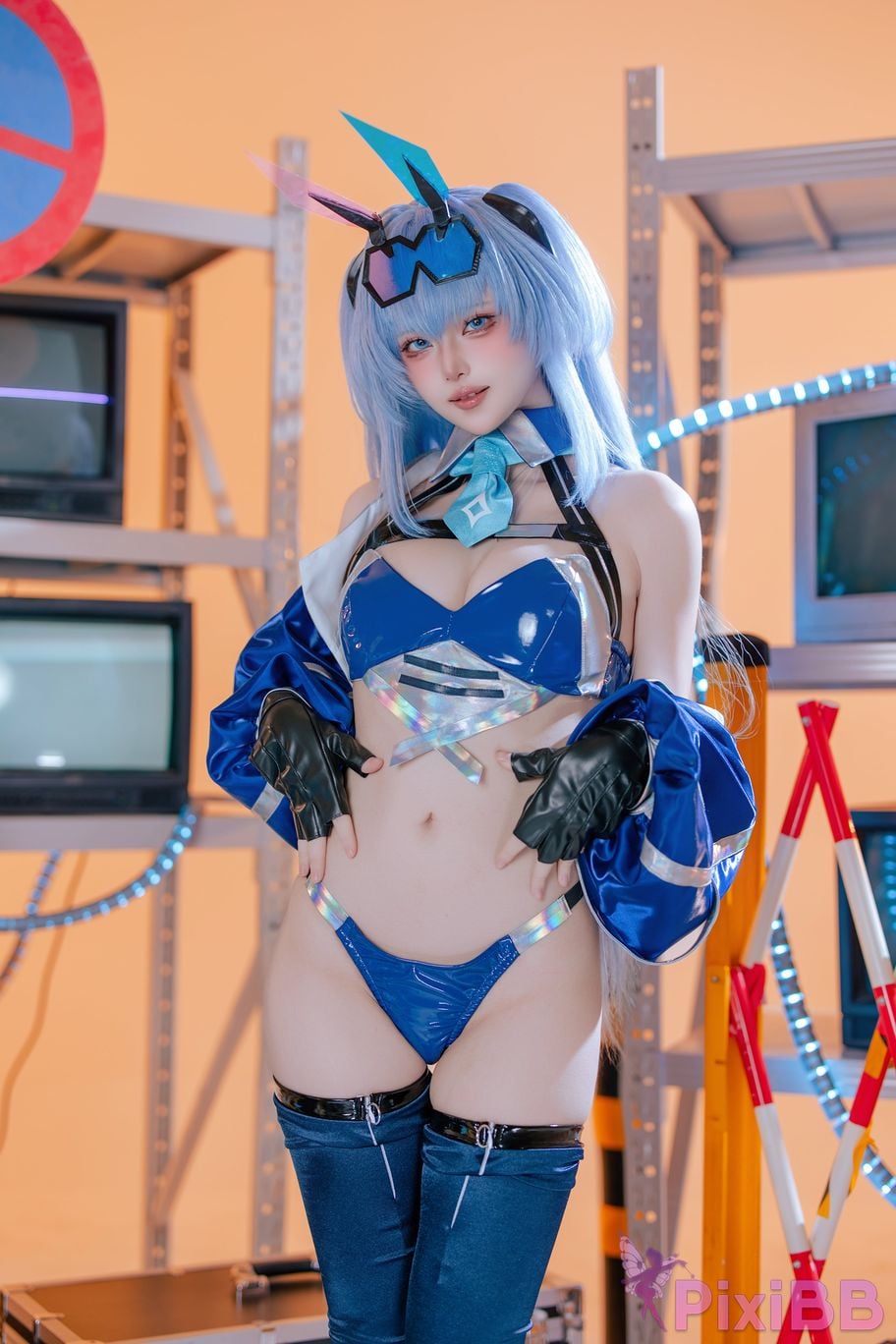 Cosplayer Island fish azur lane garden racing suit PixiBB.COM 048