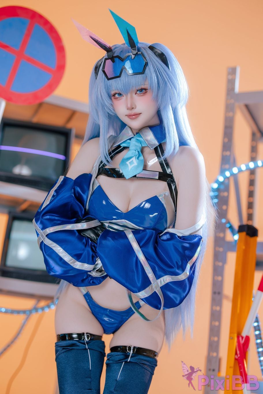 Cosplayer Island fish azur lane garden racing suit PixiBB.COM 050