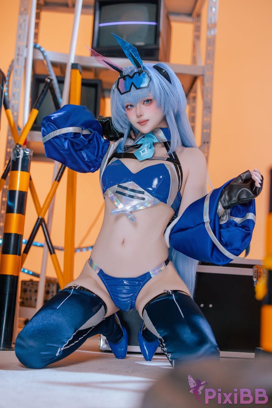 Cosplayer Island fish azur lane garden racing suit PixiBB.COM 053