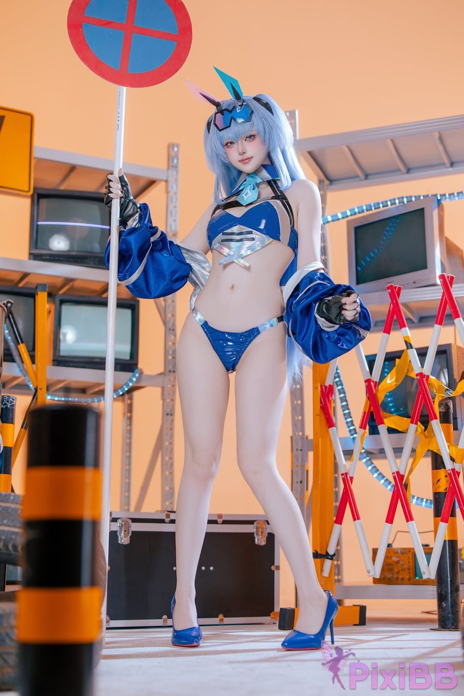 Cosplayer Island fish azur lane garden racing suit PixiBB.COM 063