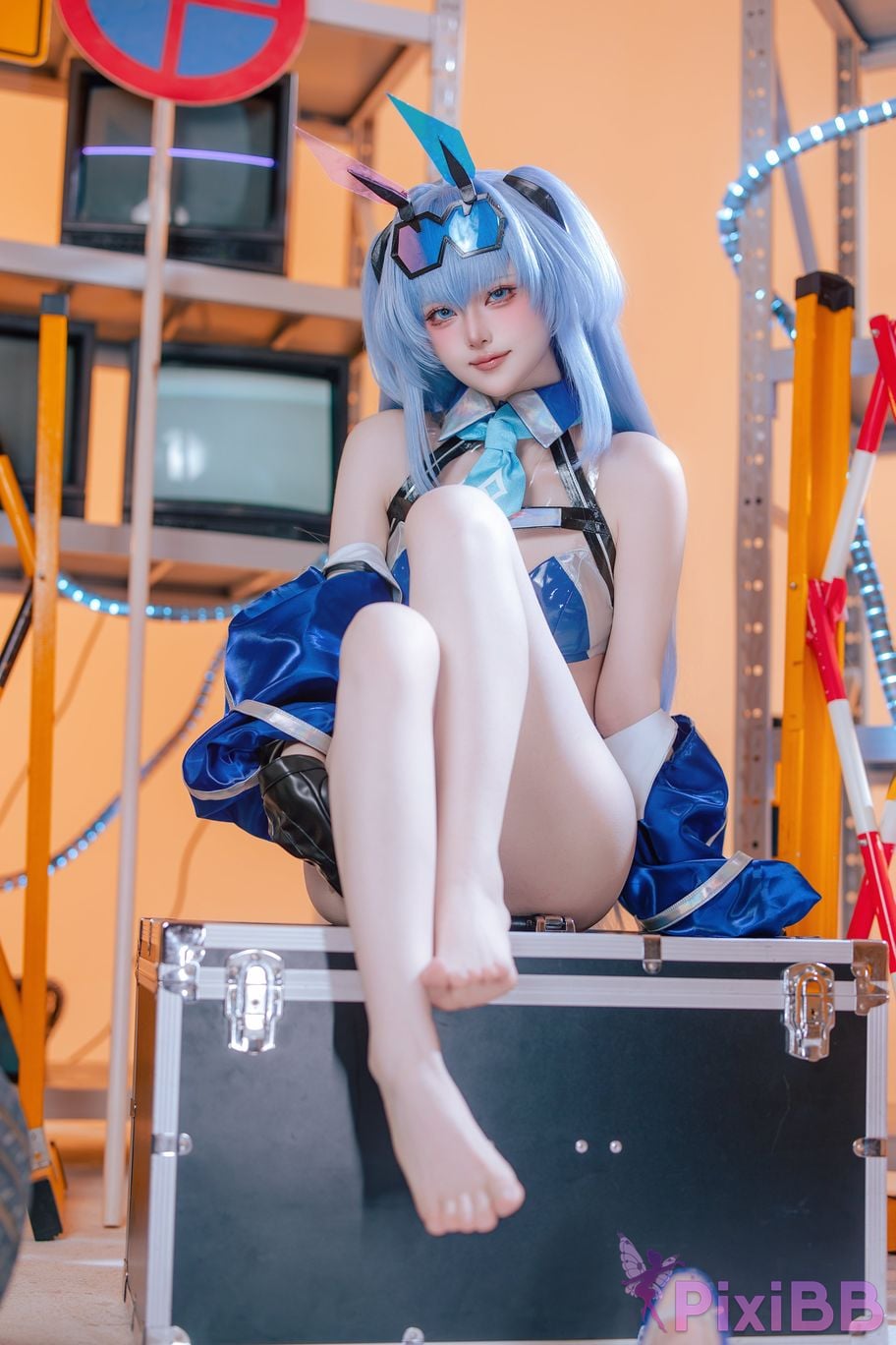 Cosplayer Island fish azur lane garden racing suit PixiBB.COM 070