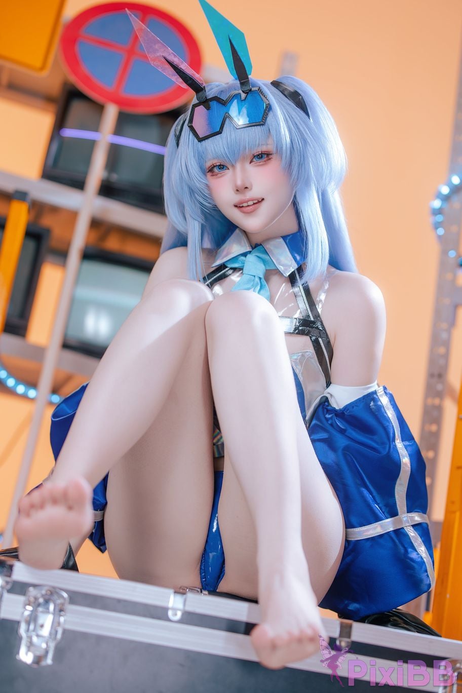 Cosplayer Island fish azur lane garden racing suit PixiBB.COM 071