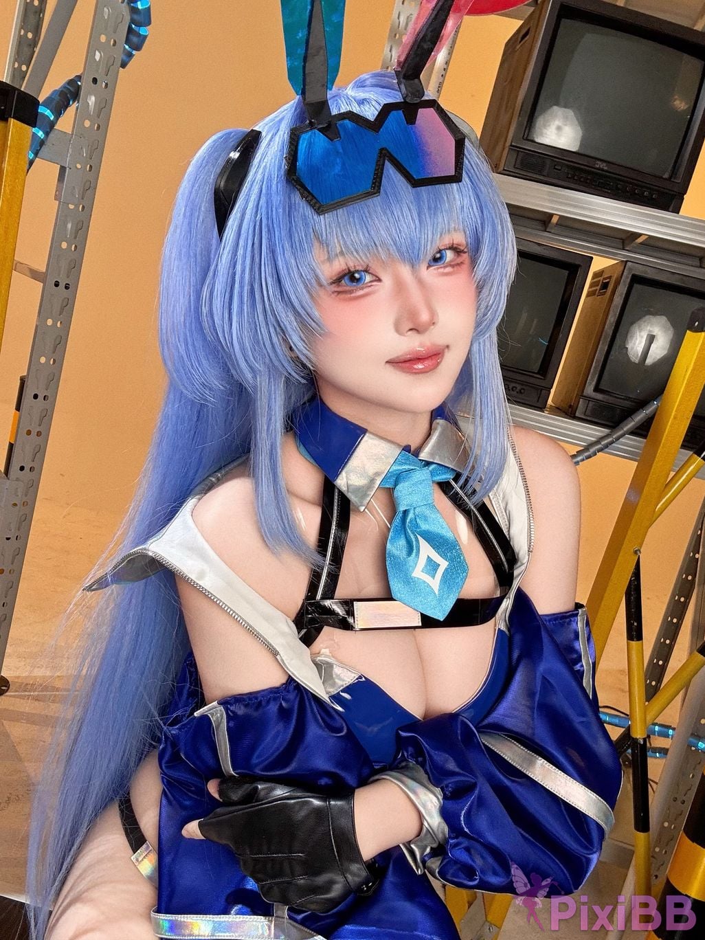 Cosplayer Island fish azur lane garden racing suit PixiBB.COM 080