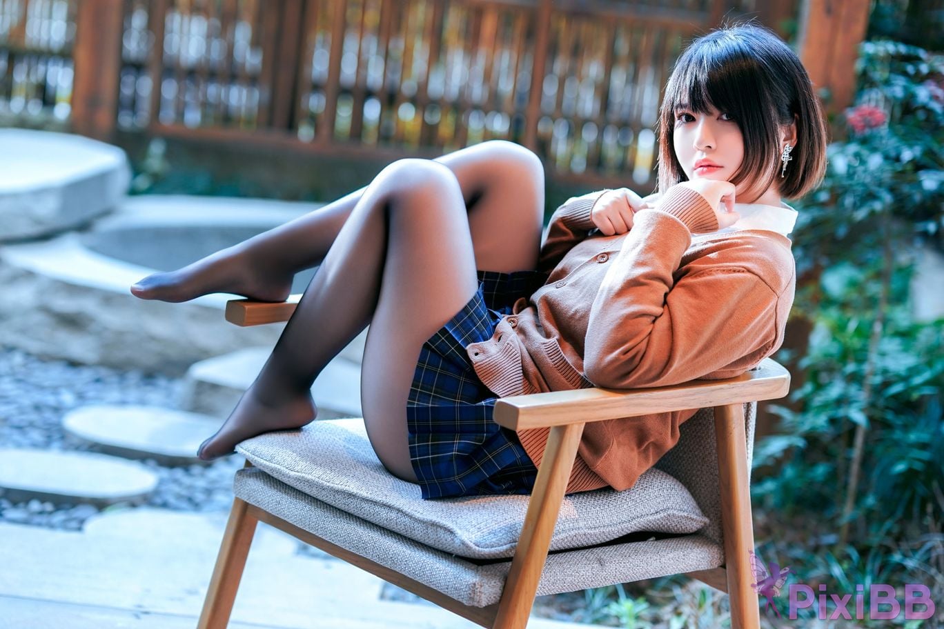 Coser Ban ban zi PixiBB.COM 007