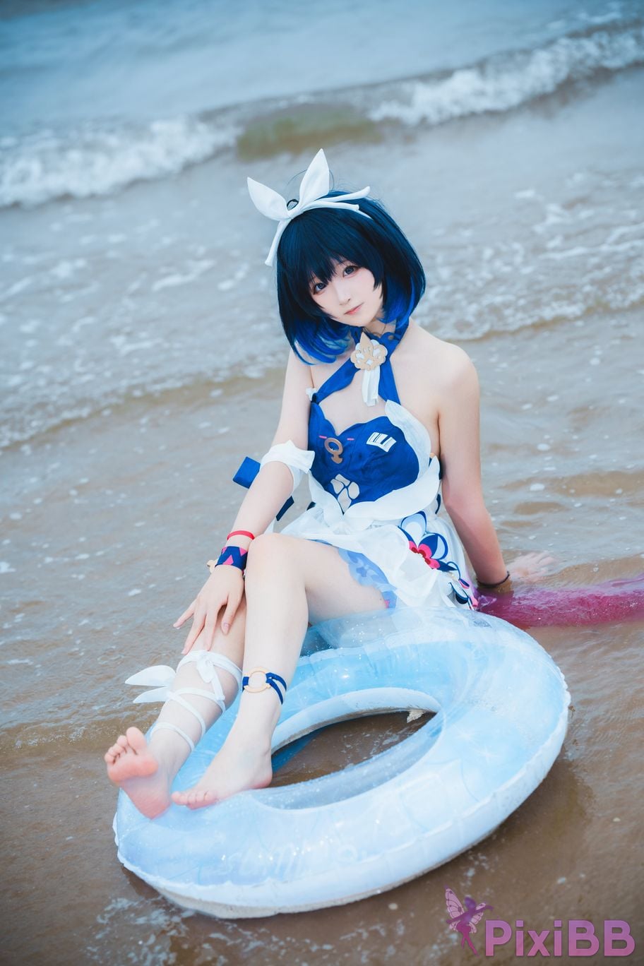 Cosplayer Seele Mai The story of waves on the other side Hill beach PixiBB.COM 010