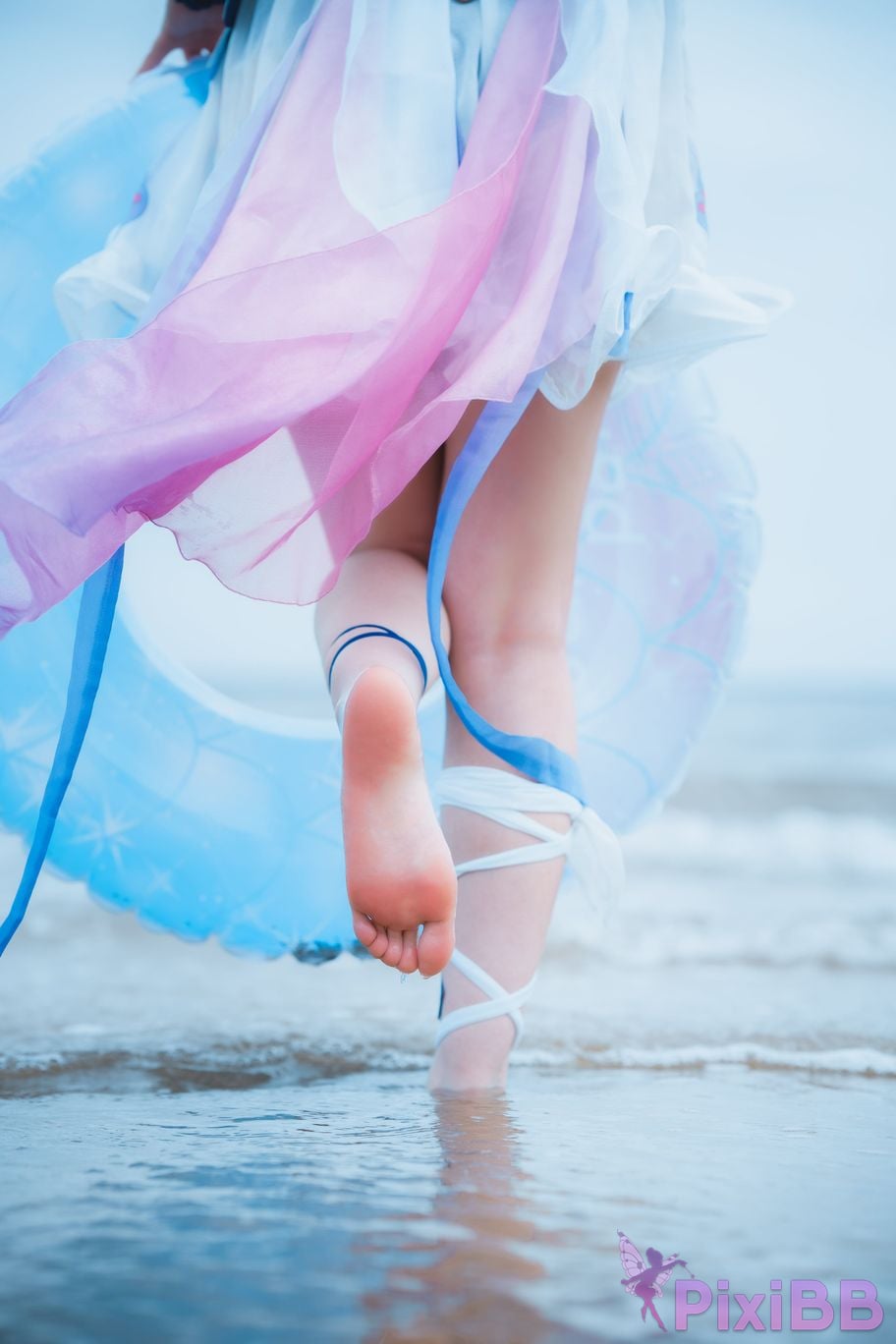 Cosplayer Seele Mai The story of waves on the other side Hill beach PixiBB.COM 018