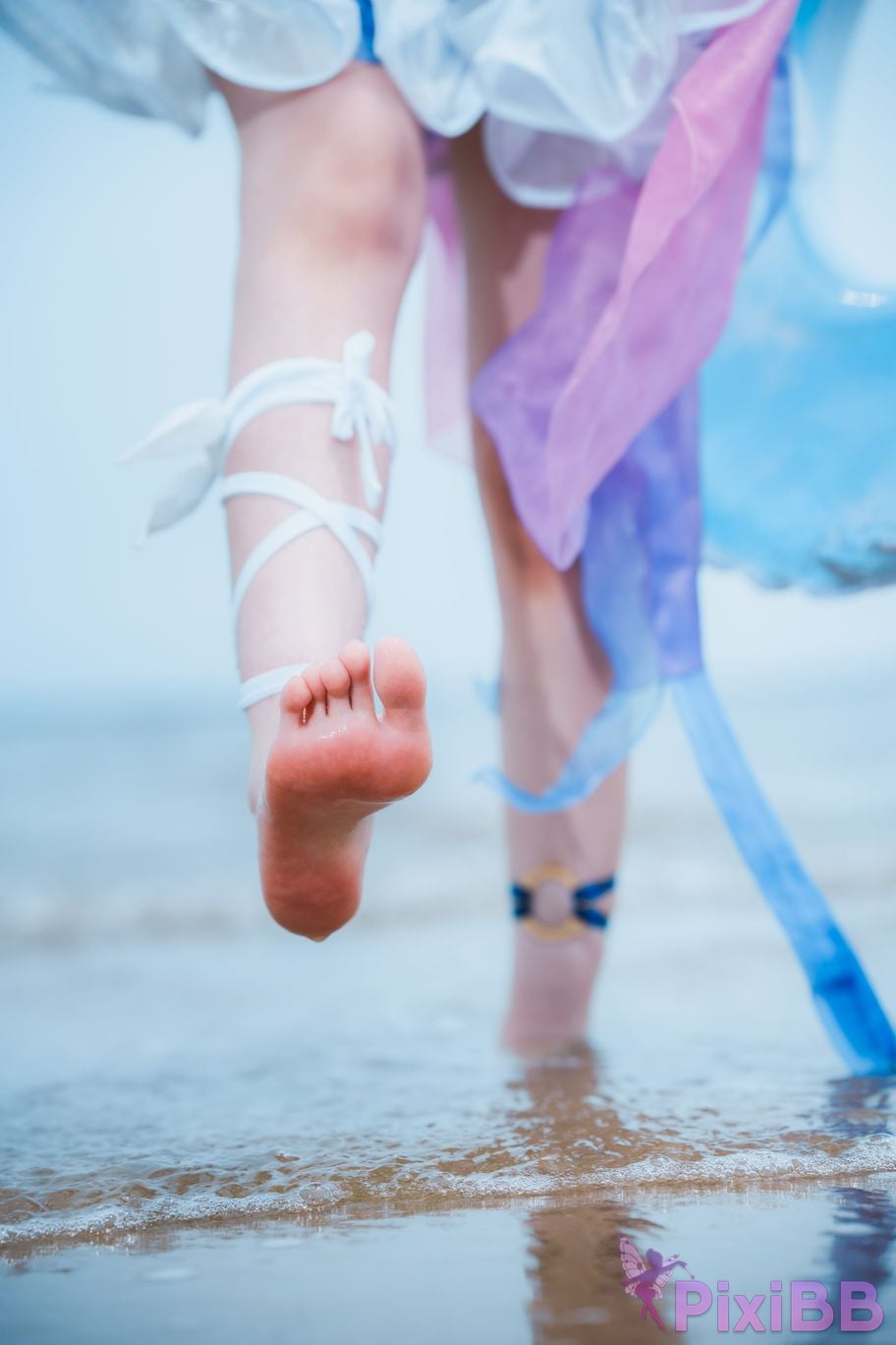 Cosplayer Seele Mai The story of waves on the other side Hill beach PixiBB.COM 019