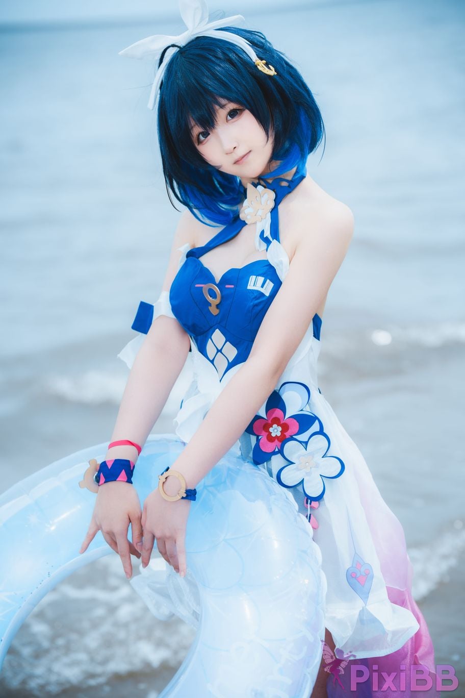 Cosplayer Seele Mai The story of waves on the other side Hill beach PixiBB.COM 023
