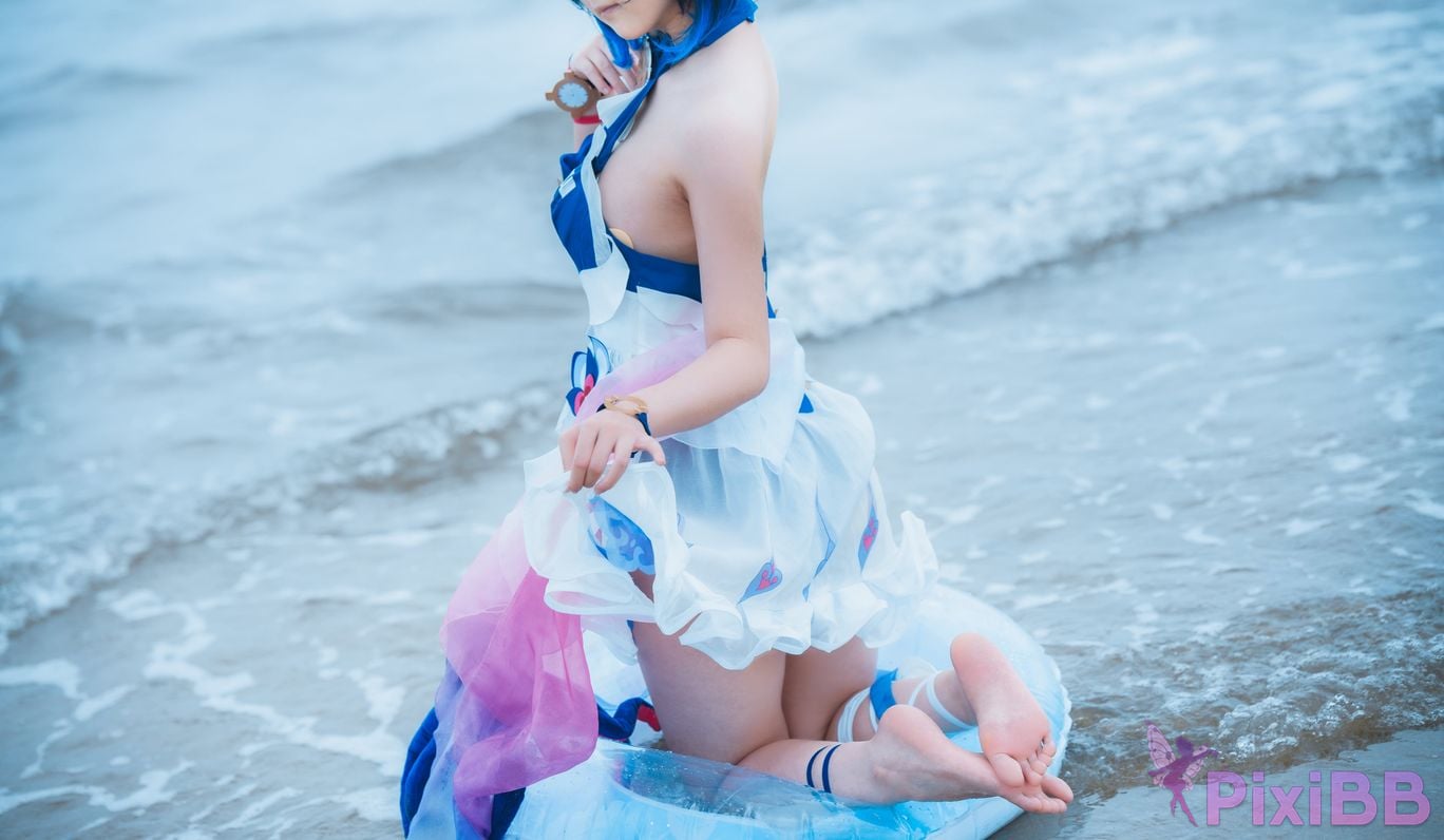 Cosplayer Seele Mai The story of waves on the other side Hill beach PixiBB.COM 026