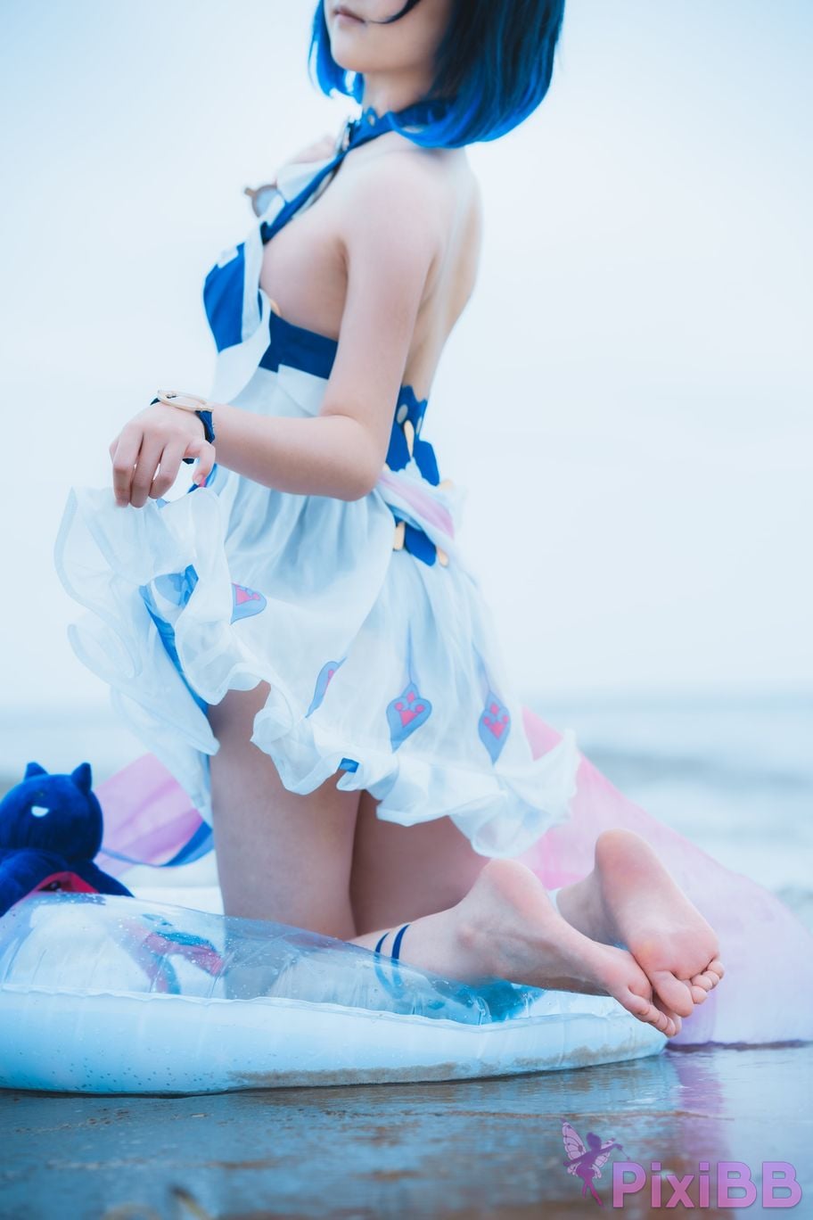 Cosplayer Seele Mai The story of waves on the other side Hill beach PixiBB.COM 035