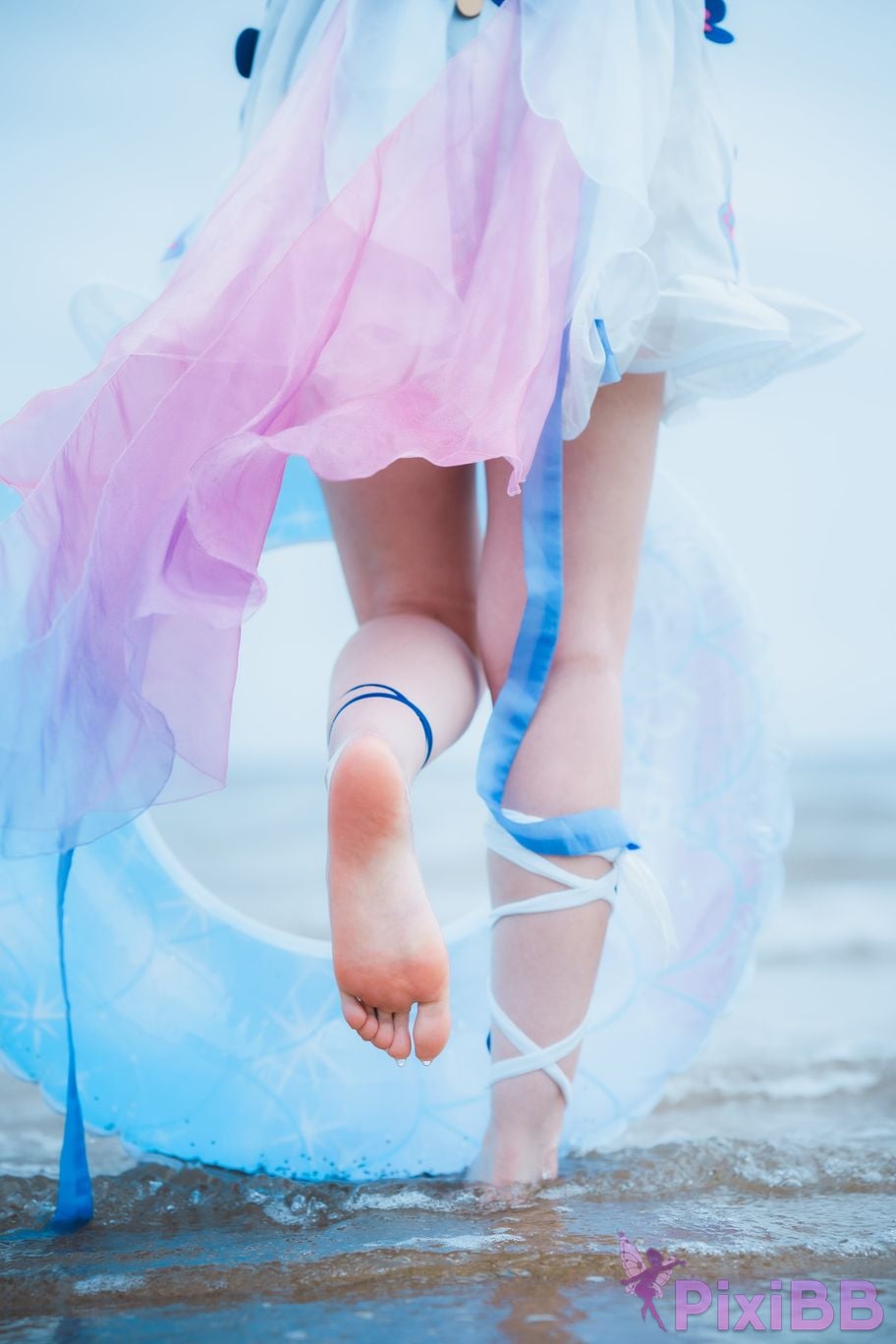 Cosplayer Seele Mai The story of waves on the other side Hill beach PixiBB.COM 039