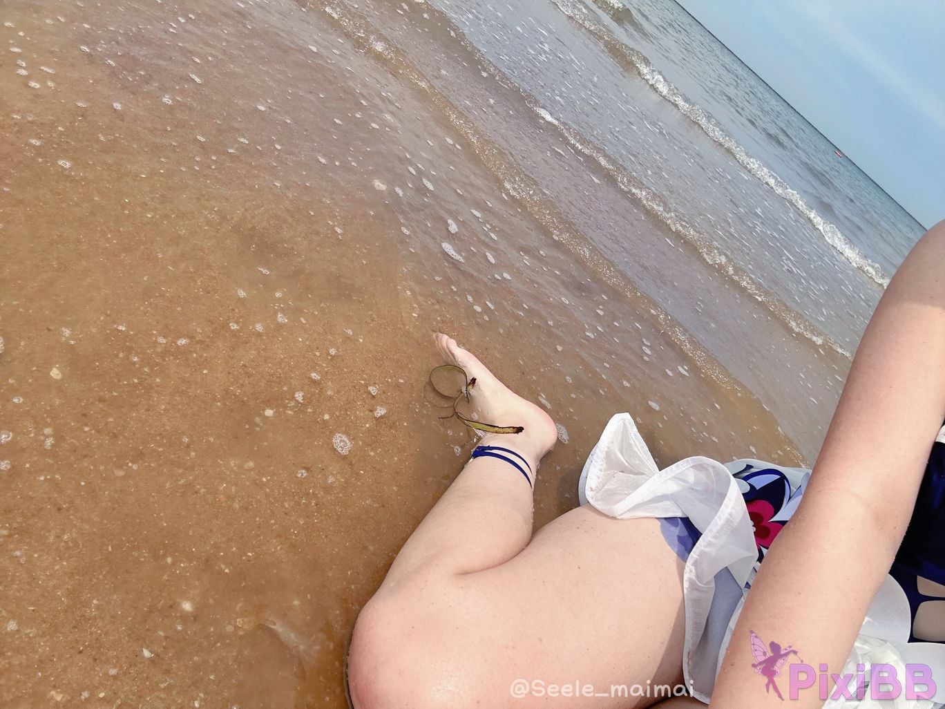 Cosplayer Seele Mai The story of waves on the other side Hill beach PixiBB.COM 069