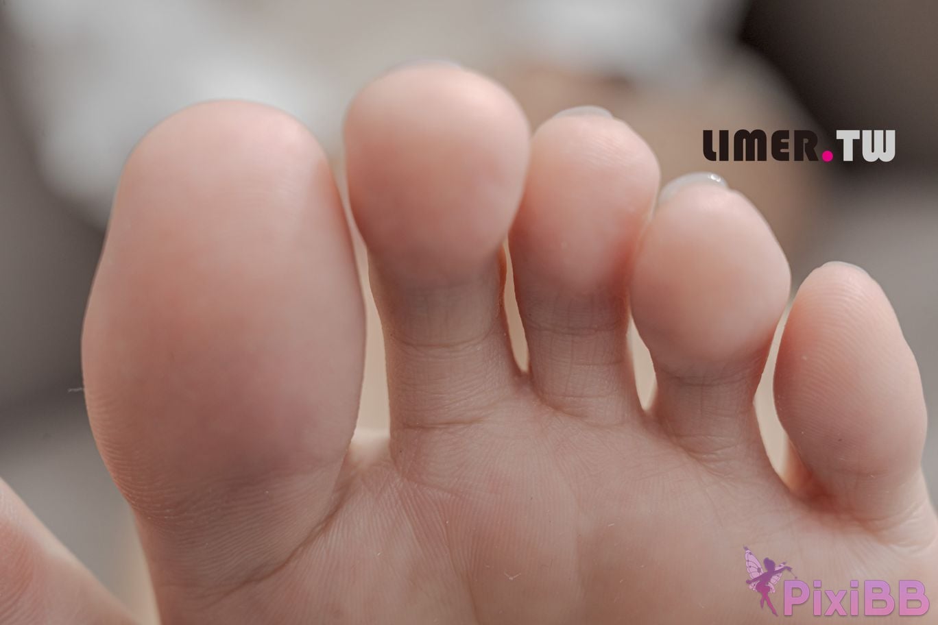 Limerence Original No.106 Jaly Nail Polish Naked Feet PixiBB.COM 015