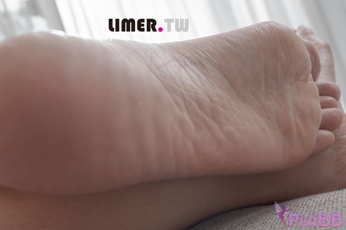 Limerence Original No.106 Jaly Nail Polish Naked Feet PixiBB.COM 062