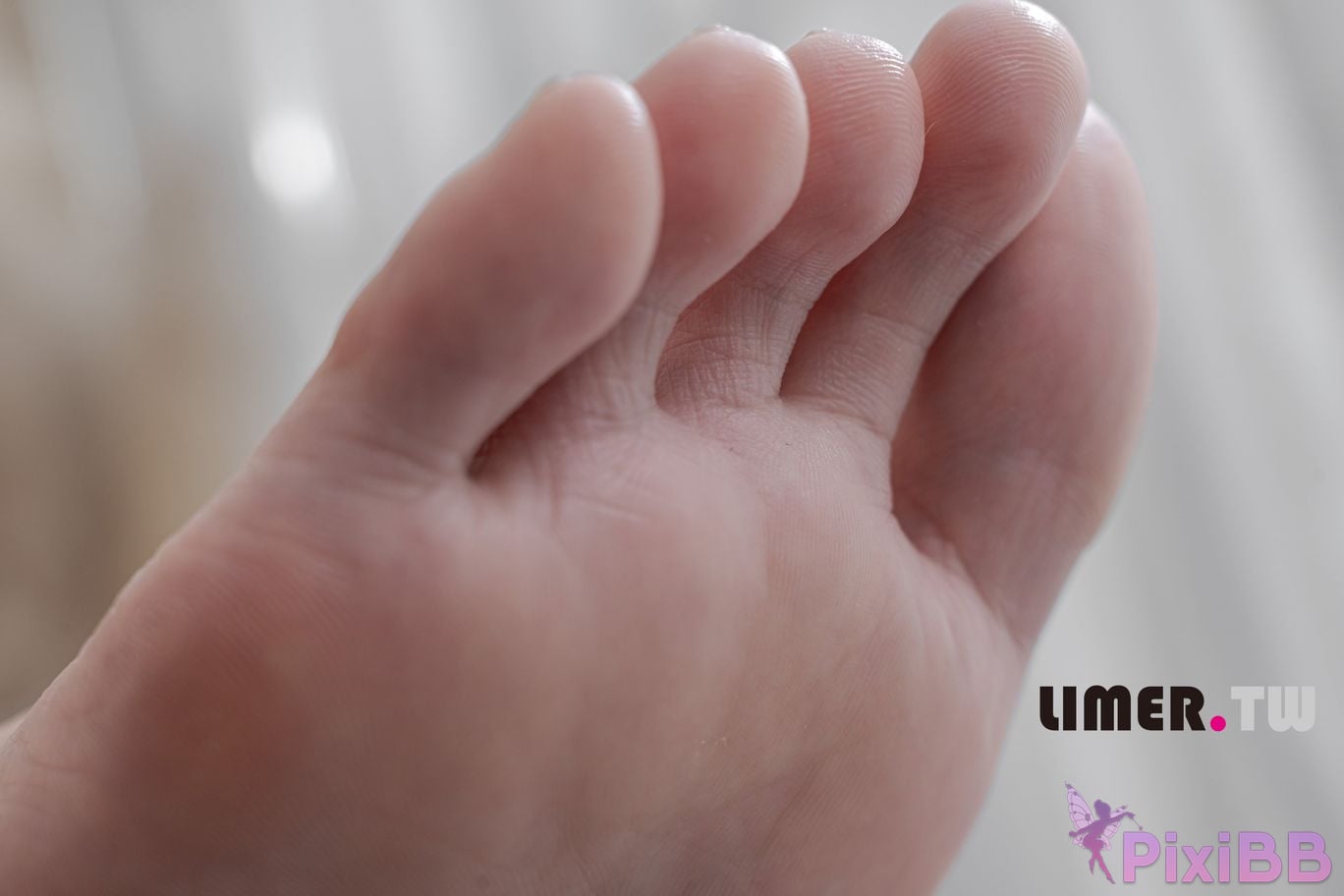 Limerence Original No.106 Jaly Nail Polish Naked Feet PixiBB.COM 075