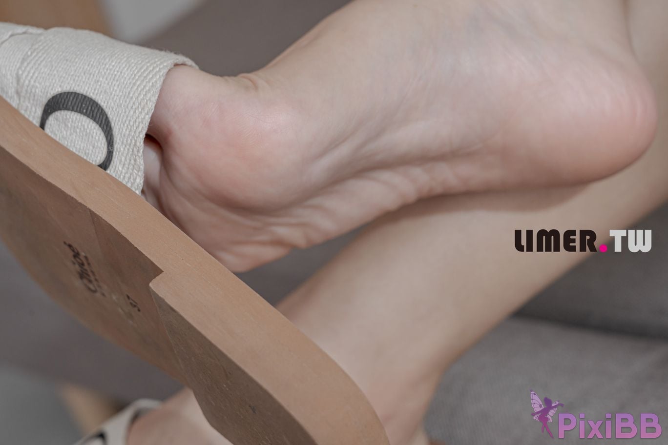 Limerence Original No.106 Jaly Nail Polish Naked Feet PixiBB.COM 118