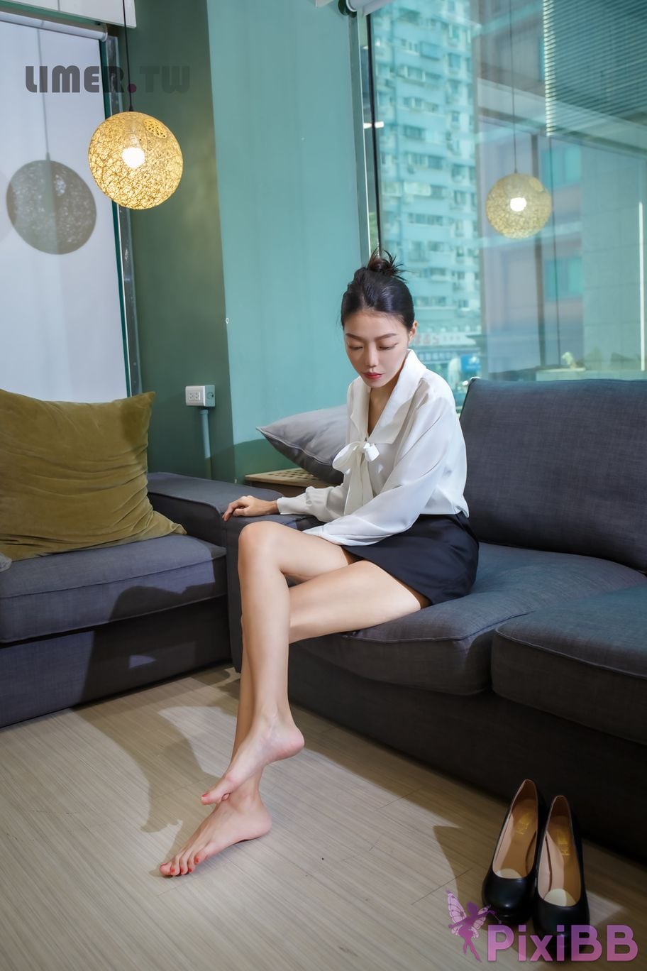 Limerence Original No.077 Joy The Home Life of a Secretary with Beautiful Legs PixiBB.COM 094