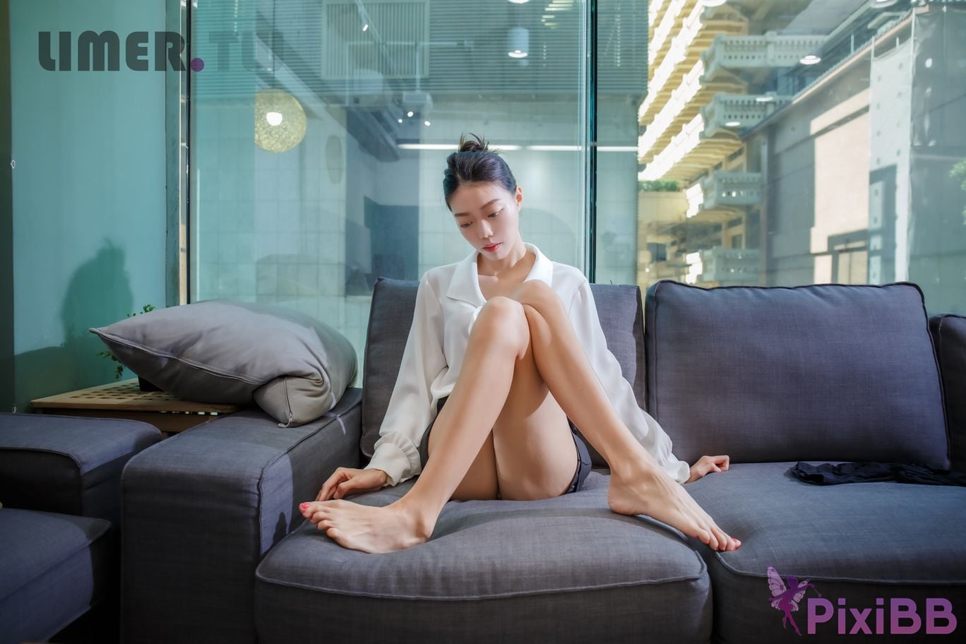 Limerence Original No.077 Joy The Home Life of a Secretary with Beautiful Legs PixiBB.COM 132