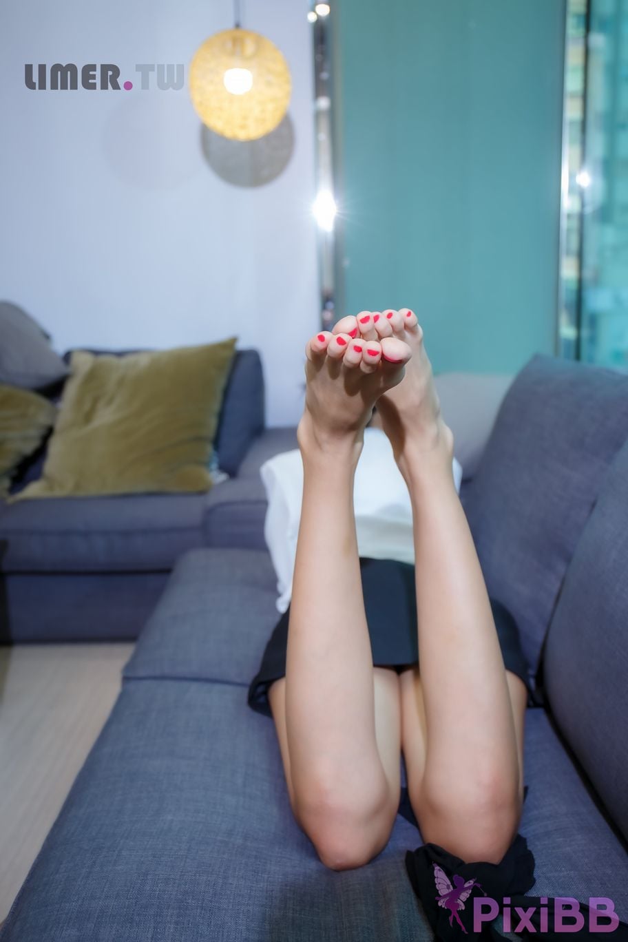 Limerence Original No.077 Joy The Home Life of a Secretary with Beautiful Legs PixiBB.COM 144