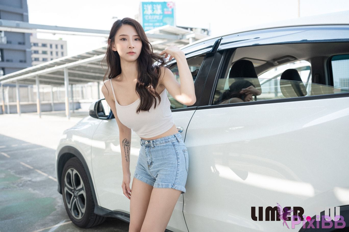 Limerence Original No.075 Super Beautiful EJ Car Shot and Feet PixiBB.COM 163