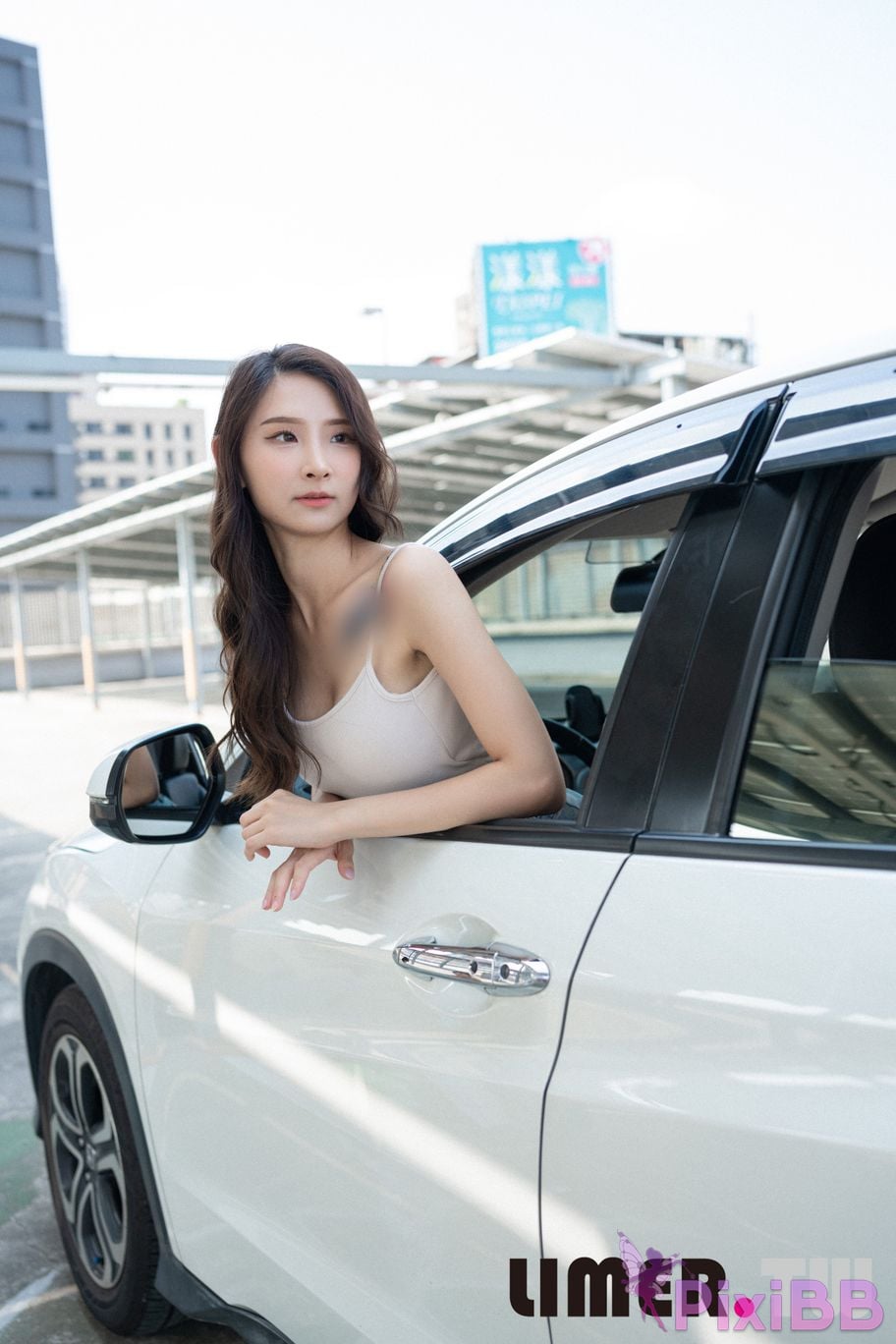 Limerence Original No.075 Super Beautiful EJ Car Shot and Feet PixiBB.COM 167