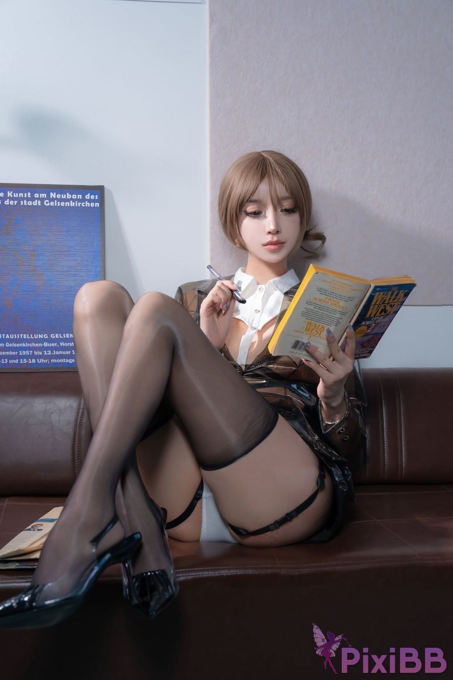 Coser sama31598328 AI PixiBB.COM 050