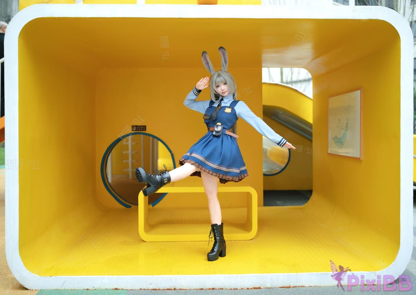 Cosplayer Bangni Bonnie Officer Rabbit PixiBB.COM 005