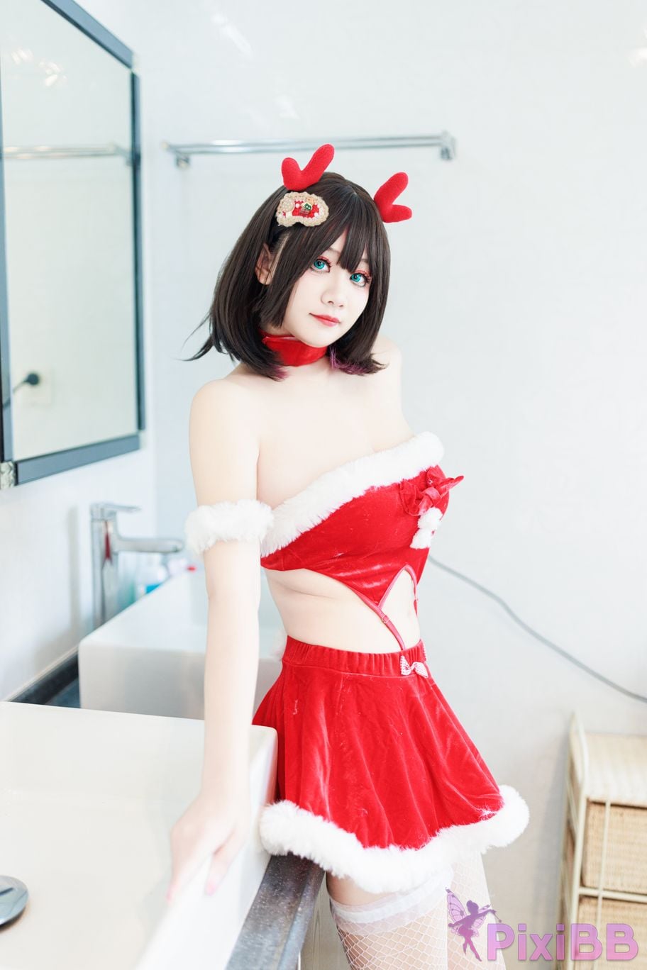 Cosplayer A Xuexue Christmas at home PixiBB.COM 079