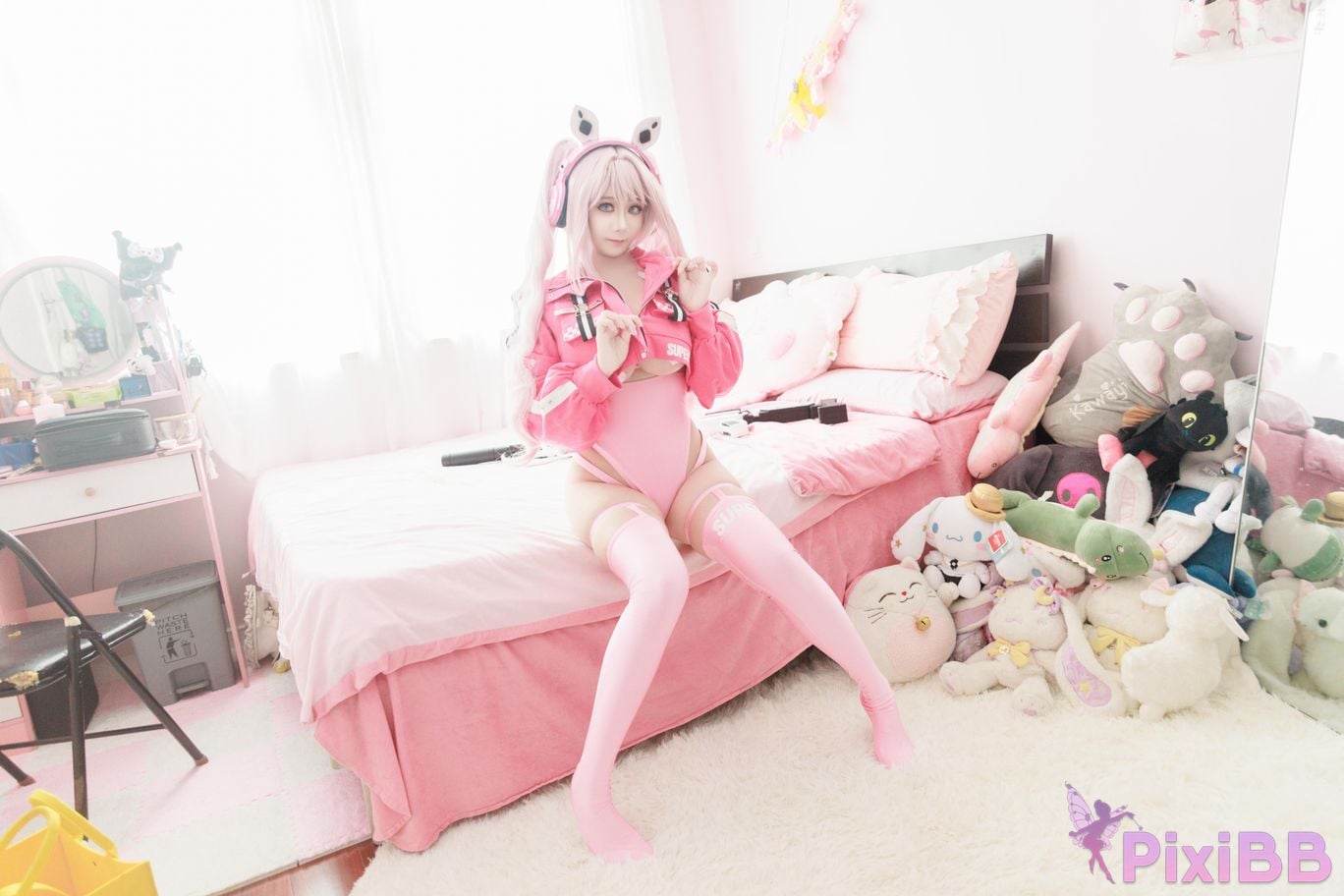 Cosplayer A Xuexue alice swimsuit PixiBB.COM 002