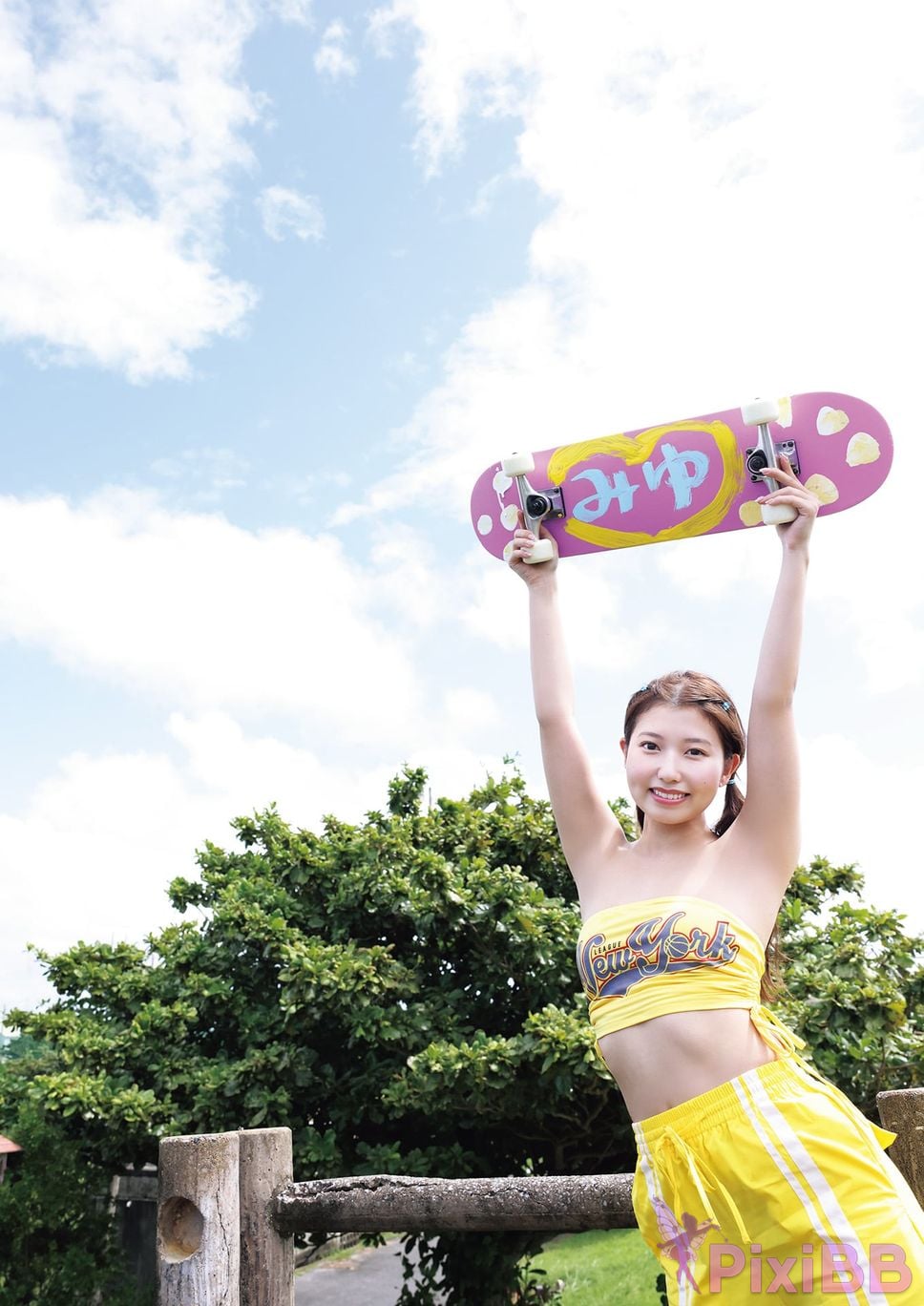 Japanese Idol Miyu Aizawa photo collection Me You PixiBB.COM 099