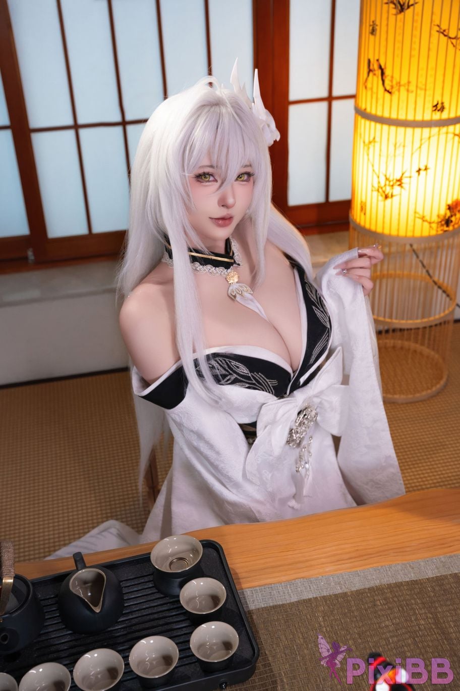Cosplayer Yuno Shimizu azur lane Hakuho Kimono PixiBB.COM 001