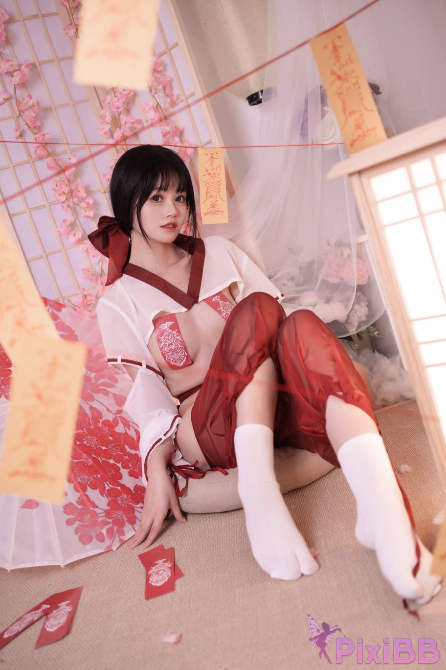 Cosplay Star Deer Prayer for the Witch PixiBB.COM 001