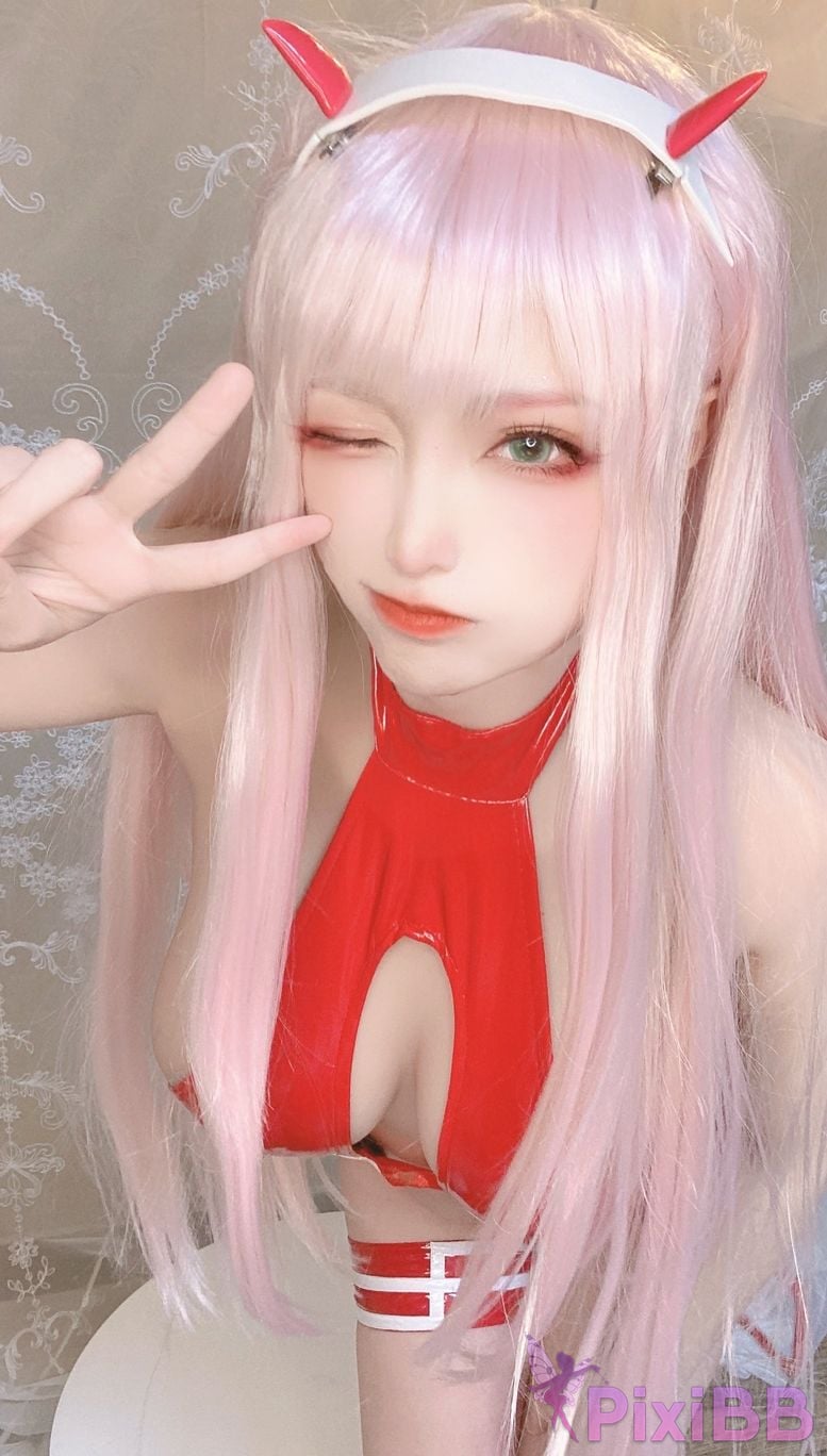 Cosplay cheese block wii selfie 1 PixiBB.COM 022