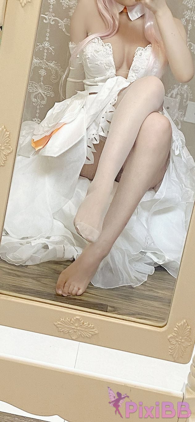 Cosplay cheese block wii selfie 1 PixiBB.COM 040