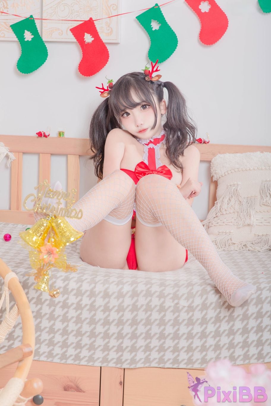 Cosplayer Vanilla Milk Meow Christmas blessings PixiBB.COM 022