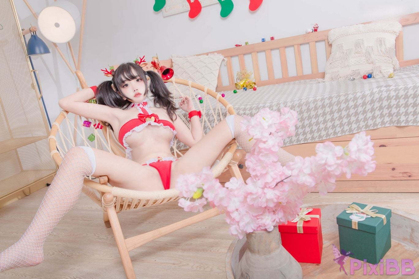 Cosplayer Vanilla Milk Meow Christmas blessings PixiBB.COM 026