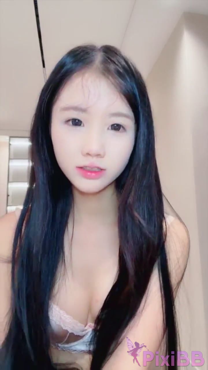 Little Huihui 19 E r o 5 0 S e v 1 . T h a t s n w P l y g i k Hotel hookup with pink hairless white tiger creampie PixiBB.COM 009