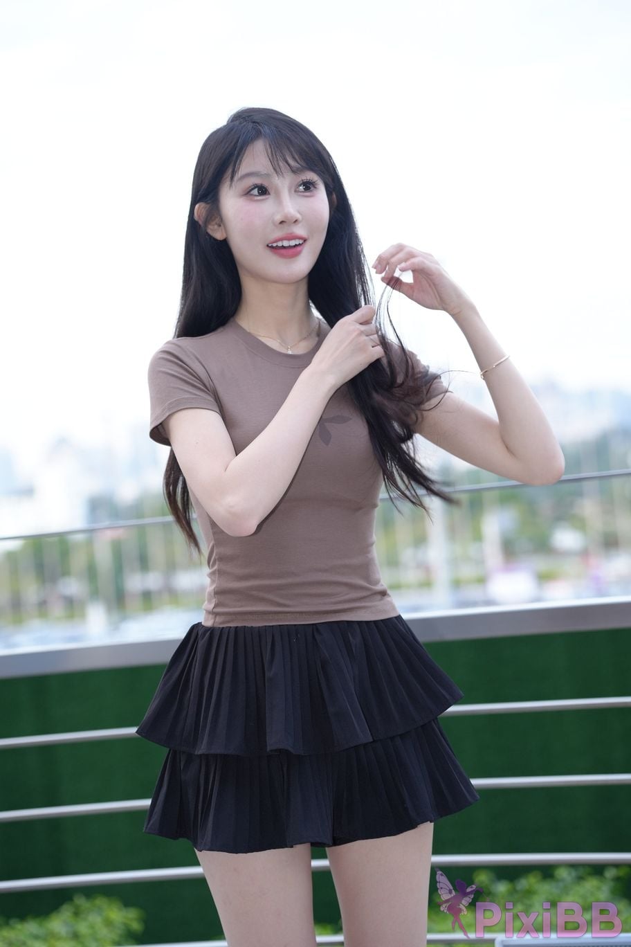 Featured Street Photography Works No.5401 Sweet and cute pineapple jam PixiBB.COM 009