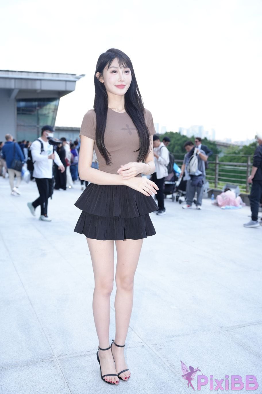 Featured Street Photography Works No.5401 Sweet and cute pineapple jam PixiBB.COM 012