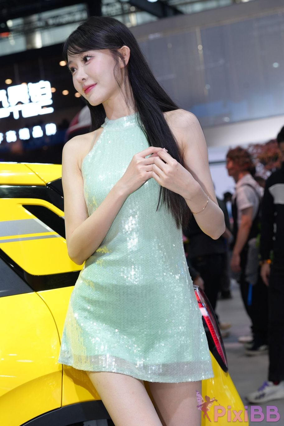 Featured Street Photography Works No.5401 Sweet and cute pineapple jam PixiBB.COM 039